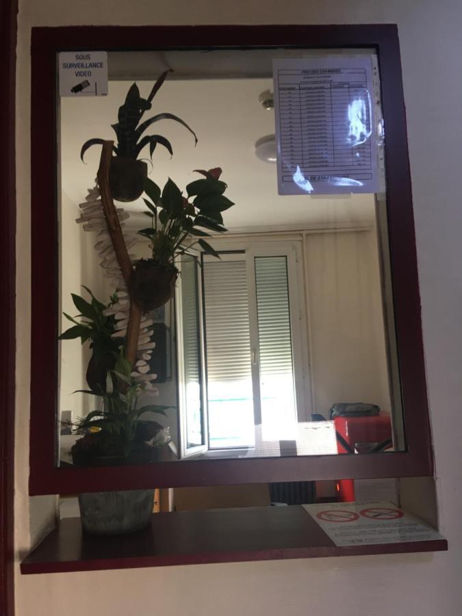 Hotel De Strasbourg Ольне-су-Буа Экстерьер фото